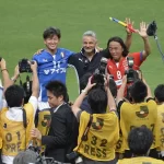 罗伯托·巴乔生涯档案:神圣马尾 & 1994World CupFinal点球的意大利传奇 roberto baggio profile