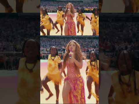 Shakira bringing the energy at the Topps Halftime Show 💃#FIFAWorldCup